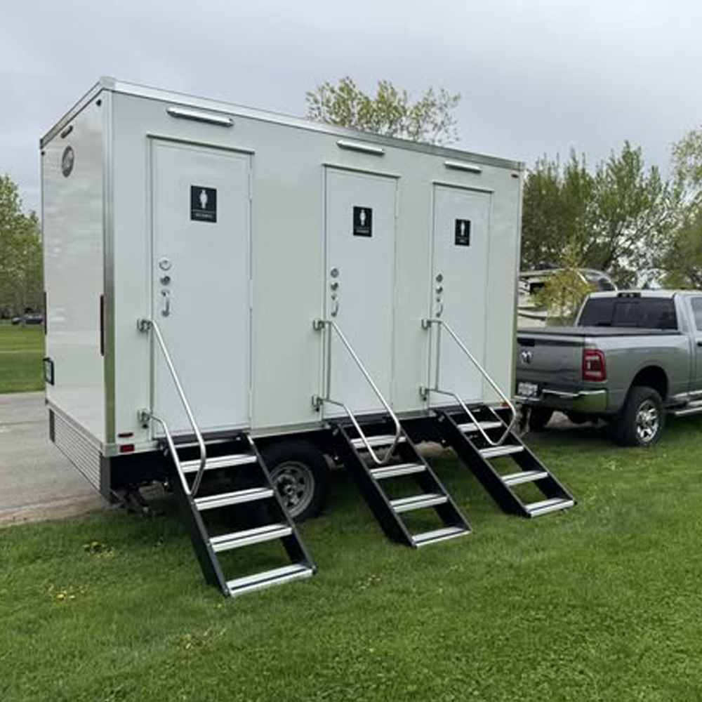 Remorque de toilettes mobiles  - Outdoor Camping Rental avis et prix